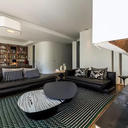 Hotel Joy Architect's With Heated Swimming Pool And Garden In 4*