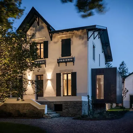 Hotel Joy Architect's With Heated Swimming Pool And Garden In Biarriz