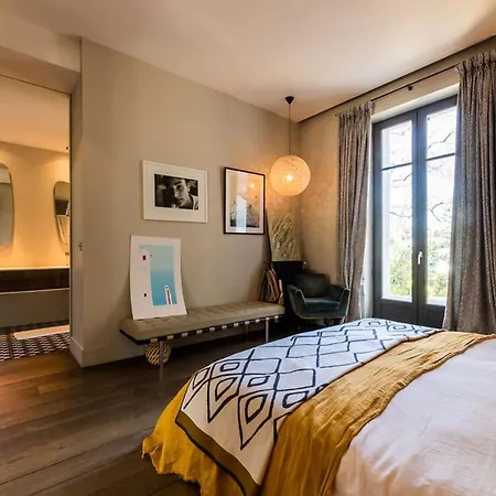 Hotel Joy Architect's With Heated Swimming Pool And Garden In 4*