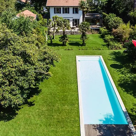 Hotel Joy Architect's With Heated Swimming Pool And Garden In 4*